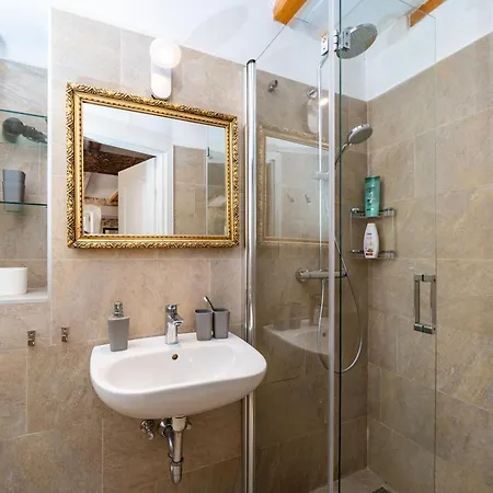 Old Town Historical Apartment Dubrovnik